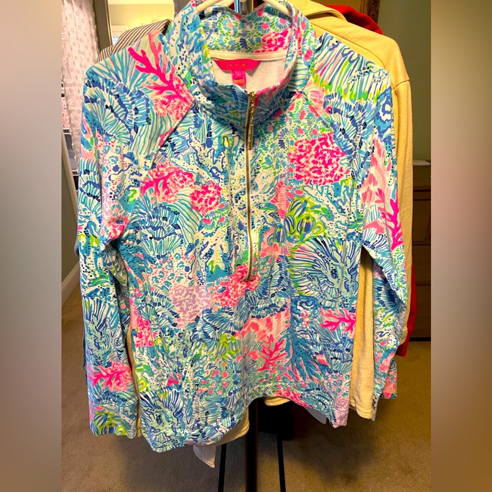 Lilly Pullover